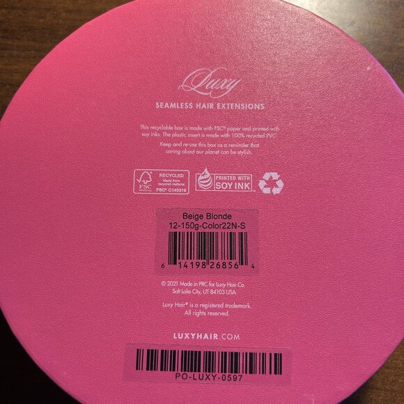 Brand New in Box 12" Dimensional Beige Blond Extensions - Picture 3 of 3